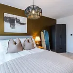 펜션 Centre - Luxury 2 Bed - Free Parking