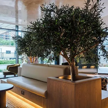 Centre - Luxury 2 Bed - Free Parking Vakantiehuis Leeds (West Yorkshire)