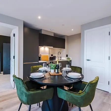 Vakantiehuis Centre - Luxury 2 Bed - Free Parking Leeds (West Yorkshire)