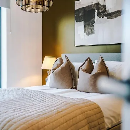 Vakantiehuis Centre - Luxury 2 Bed - Free Parking Leeds (West Yorkshire)