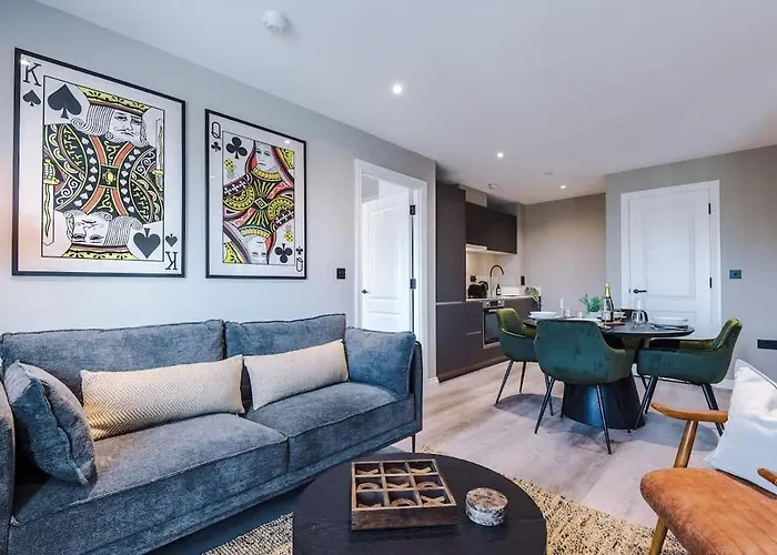 Holiday home Centre - Luxury 2 Bed - Free Parking *