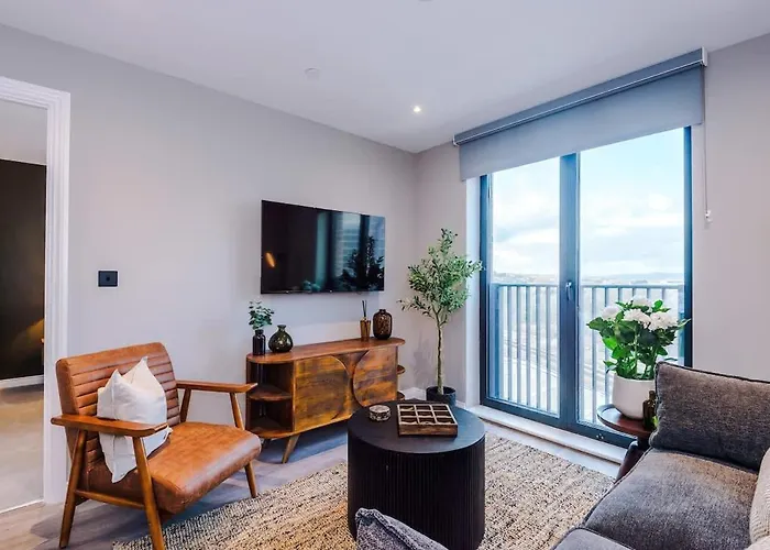 Holiday home Centre - Luxury 2 Bed - Free Parking