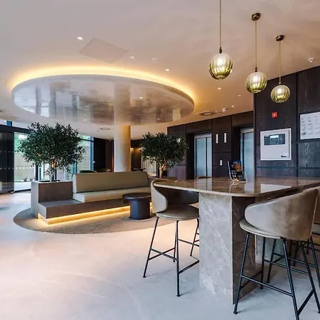 Centre - Luxury 2 Bed - Free Parking Nyaraló