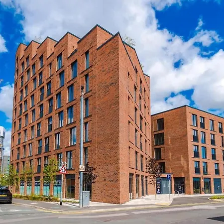 Centre - Luxury 2 Bed - Free Parking Nyaraló