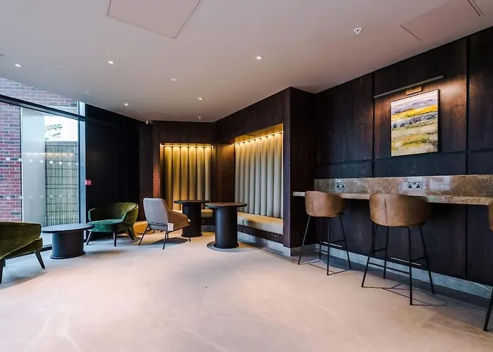 Nyaraló Centre - Luxury 2 Bed - Free Parking *